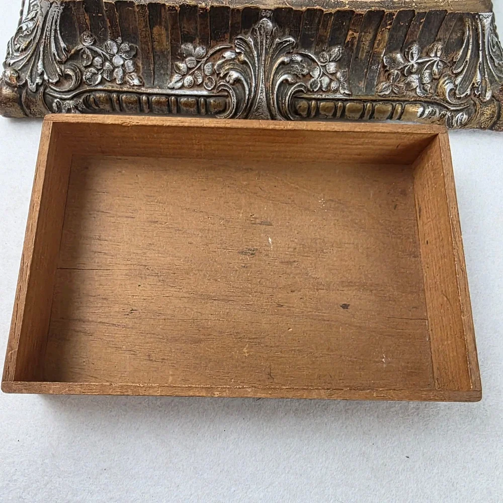 Syroco Vintage Ornate Bronze Silver Jewelry Box with Removable Wood Tray 12in